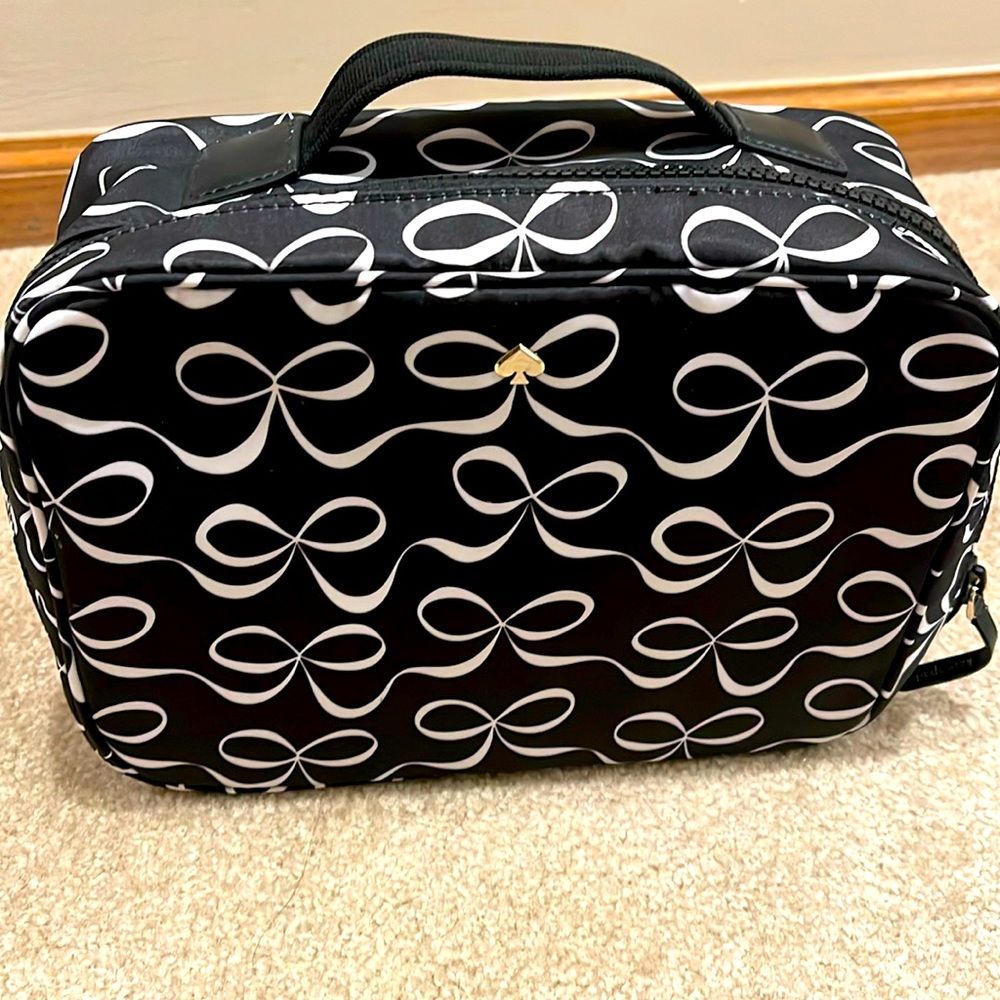 Kate Spade makeup/toiletry travel bag